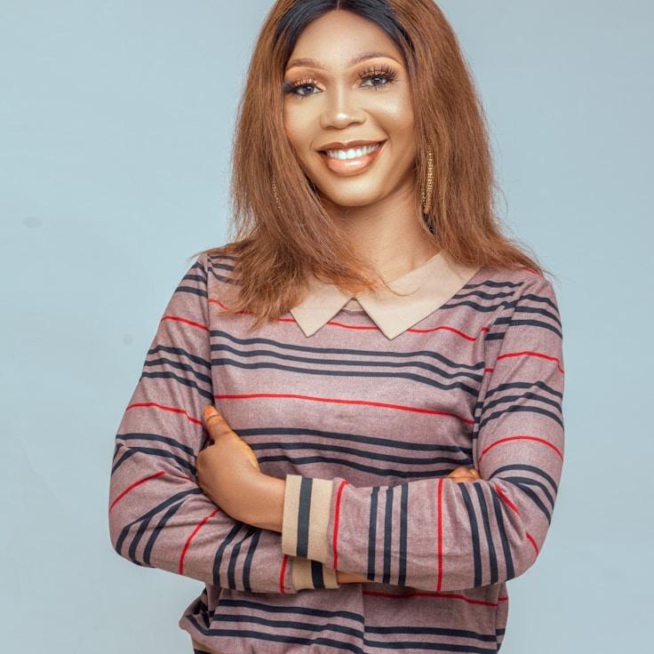 Sofia Rossi - Founder of Grove Canvas Line